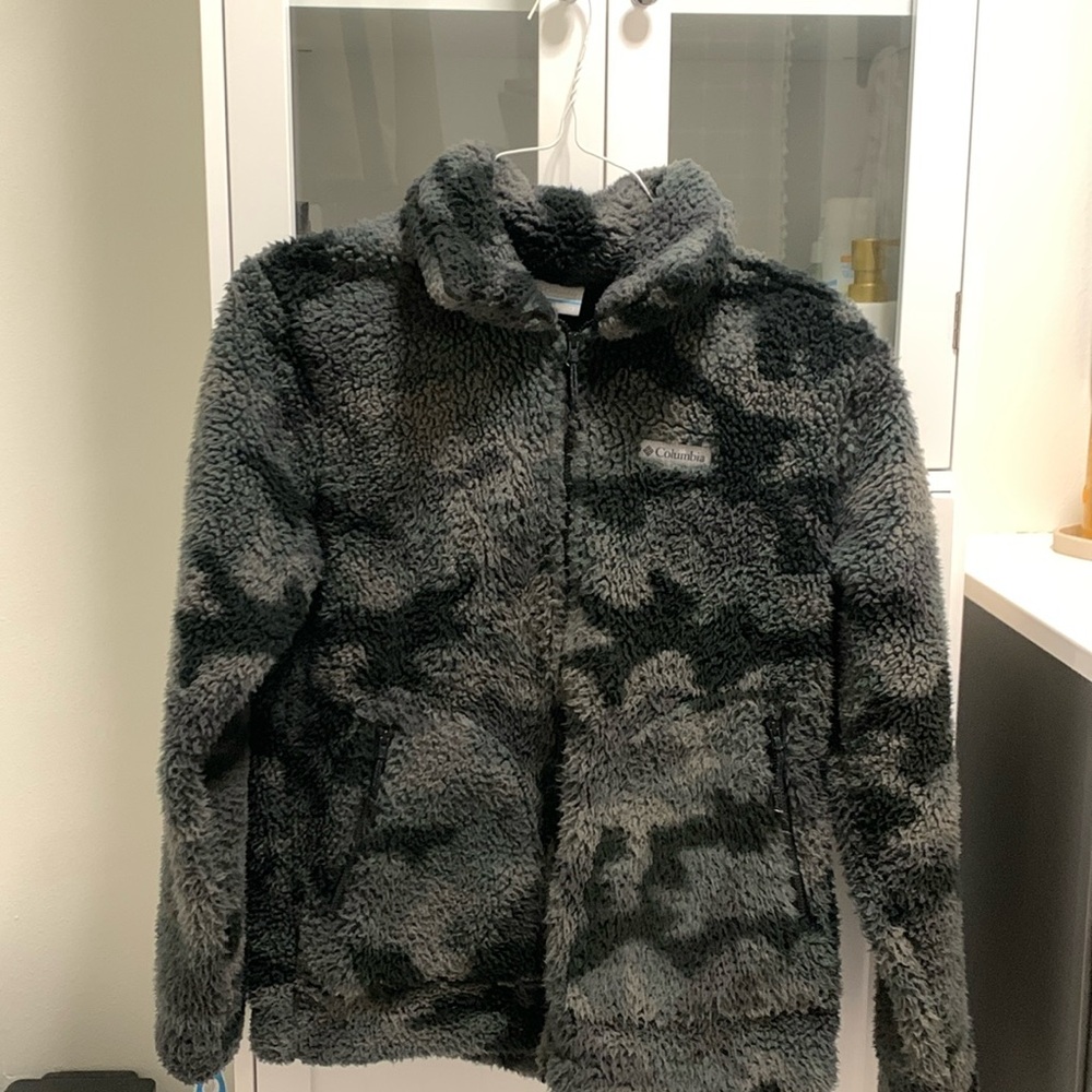 Columbia Sportswear Company Camo Fleece Sherpa Zip Up Jacket Women’s Coat